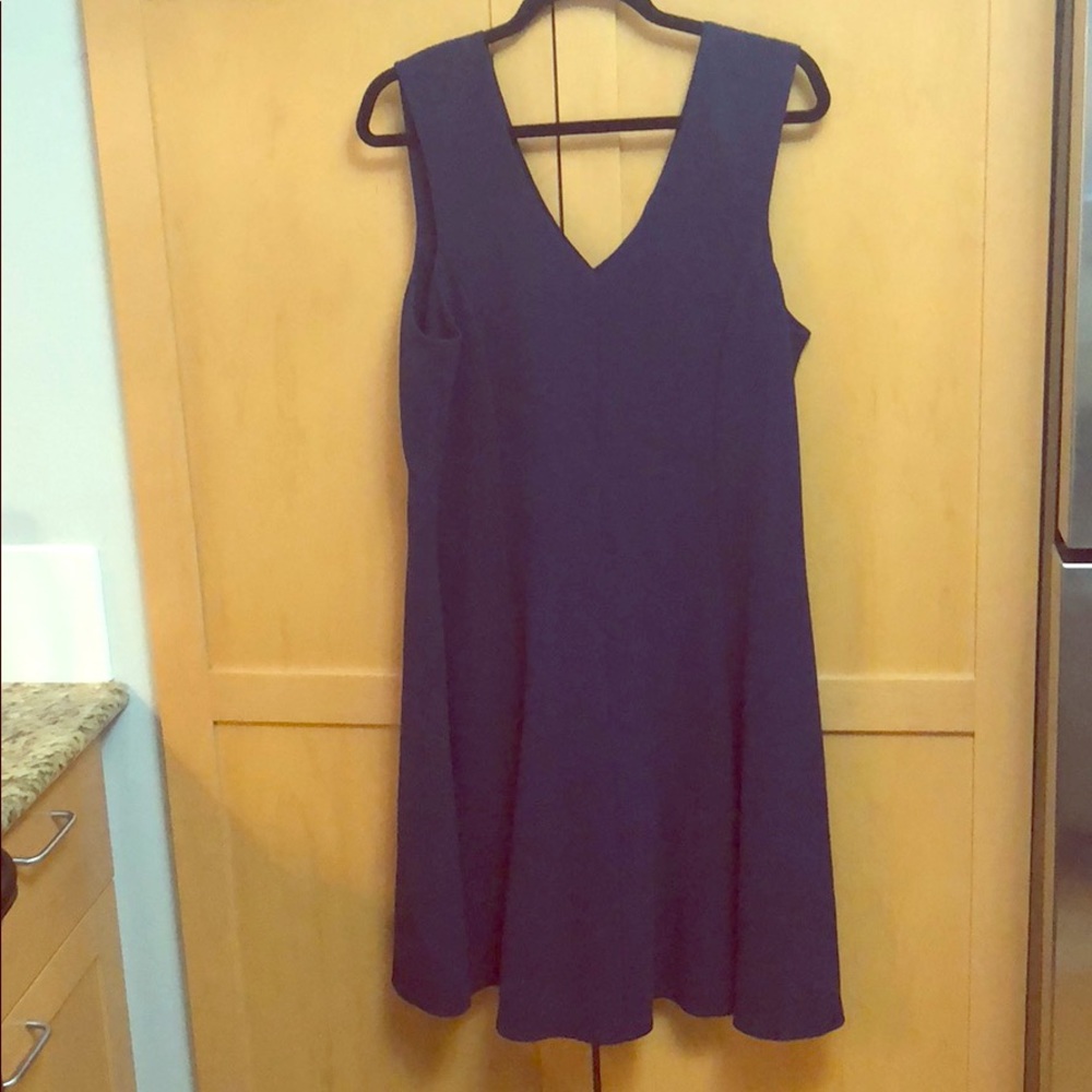 Lily Pulitzer swing style navy stretch dress